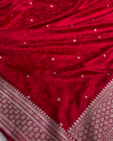 Rajvalli – Red Banarasi Tanchoi Floral Booti Mashru Silk Saree with Zari Border