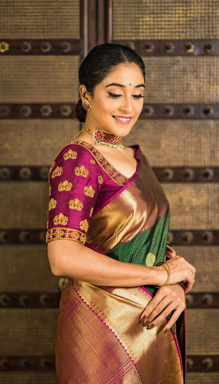 Valiba Emeral Green & Gold-toned Silk Blend Woven Design Banarasi Saree