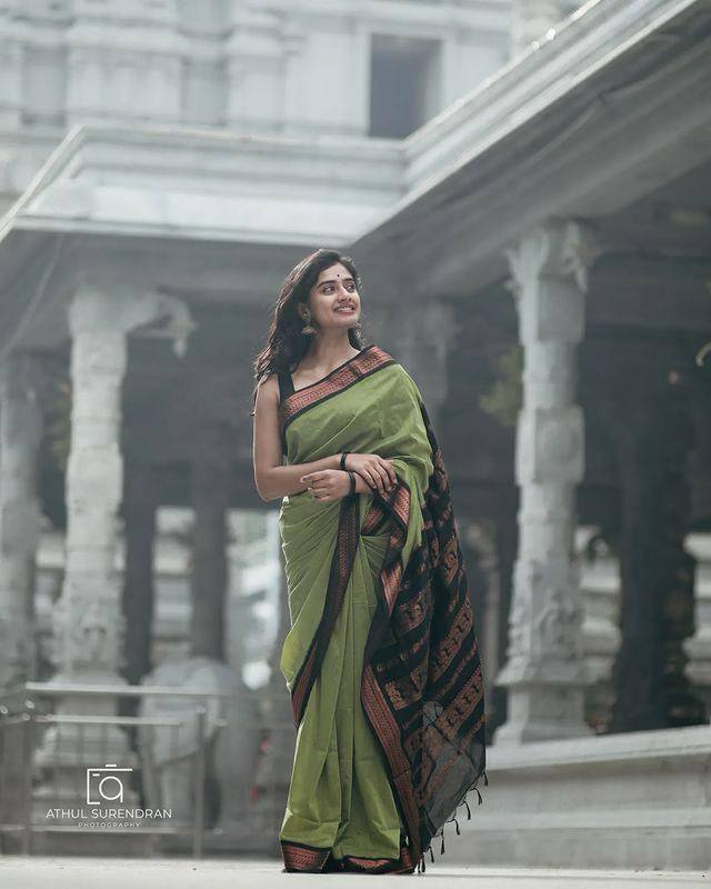 Imbrication Pista Soft Silk Saree
