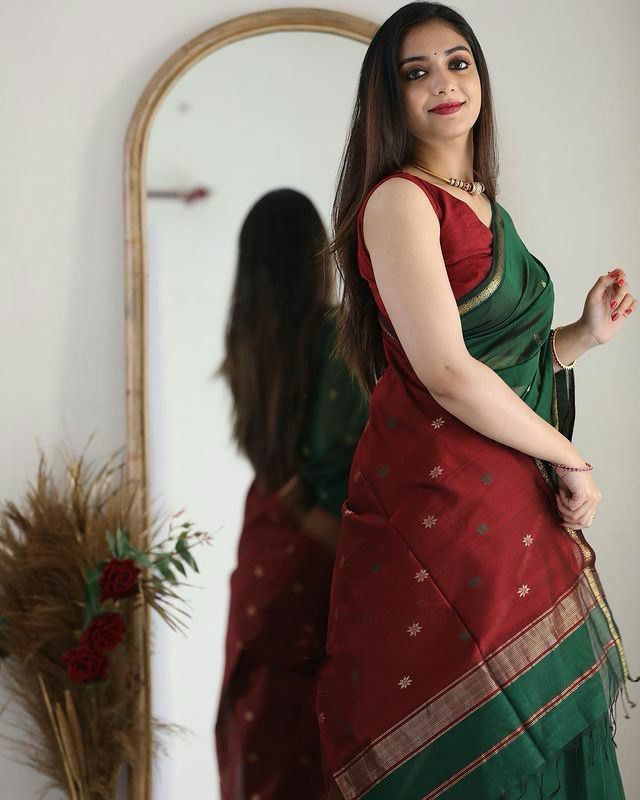 Green And Red Soft Cotton Saree