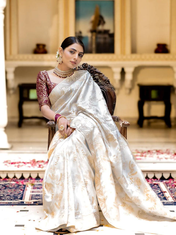 Hema White Banarasi Silk Saree WIth Fabulouse Blouse Piece
