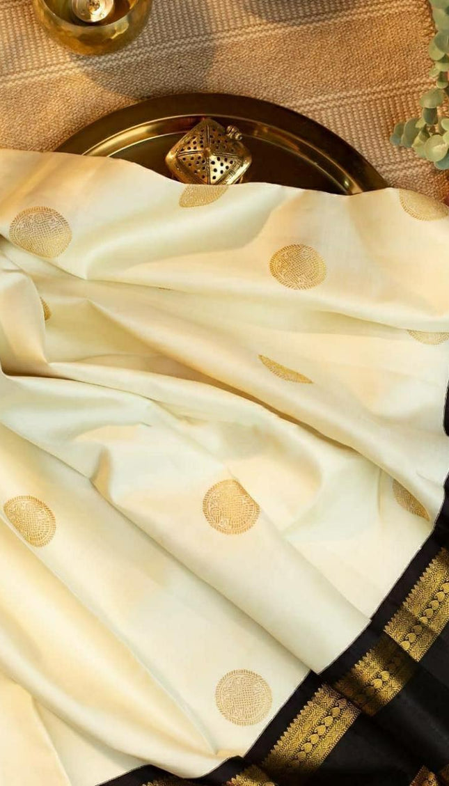 Valiba Reach Silk Cream White Color With Lovely Black Pallu Weaving Jacquard Bengali Saree