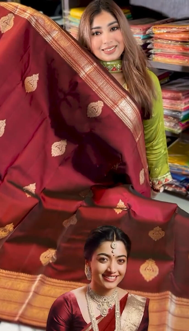 Splendorous Wine Soft Banarasi Silk Saree With Nebula Blouse Piece