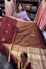 Enthralling Wine Soft Banarasi Silk Saree With Petrichor Blouse Piece
