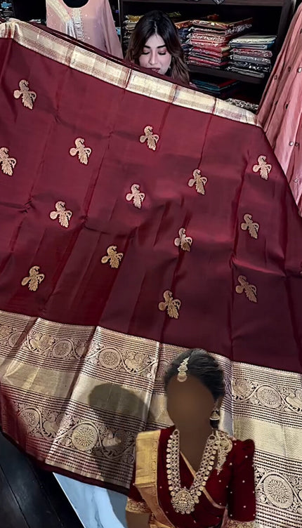 Enthralling Wine Soft Banarasi Silk Saree With Petrichor Blouse Piece