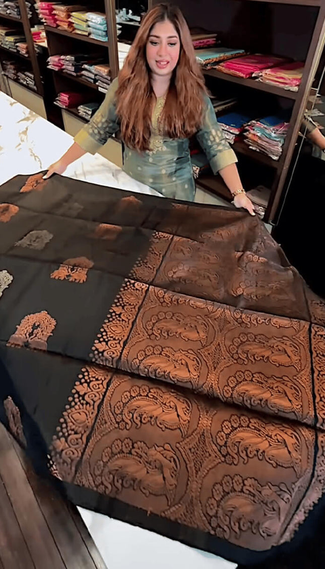Gratifying Black Soft Banarasi Silk Saree With Intricate Blouse Piece
