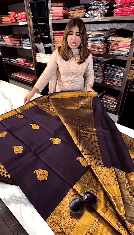 Blissful Purple Soft Banarasi Silk Saree With Efflorescence Blouse Piece