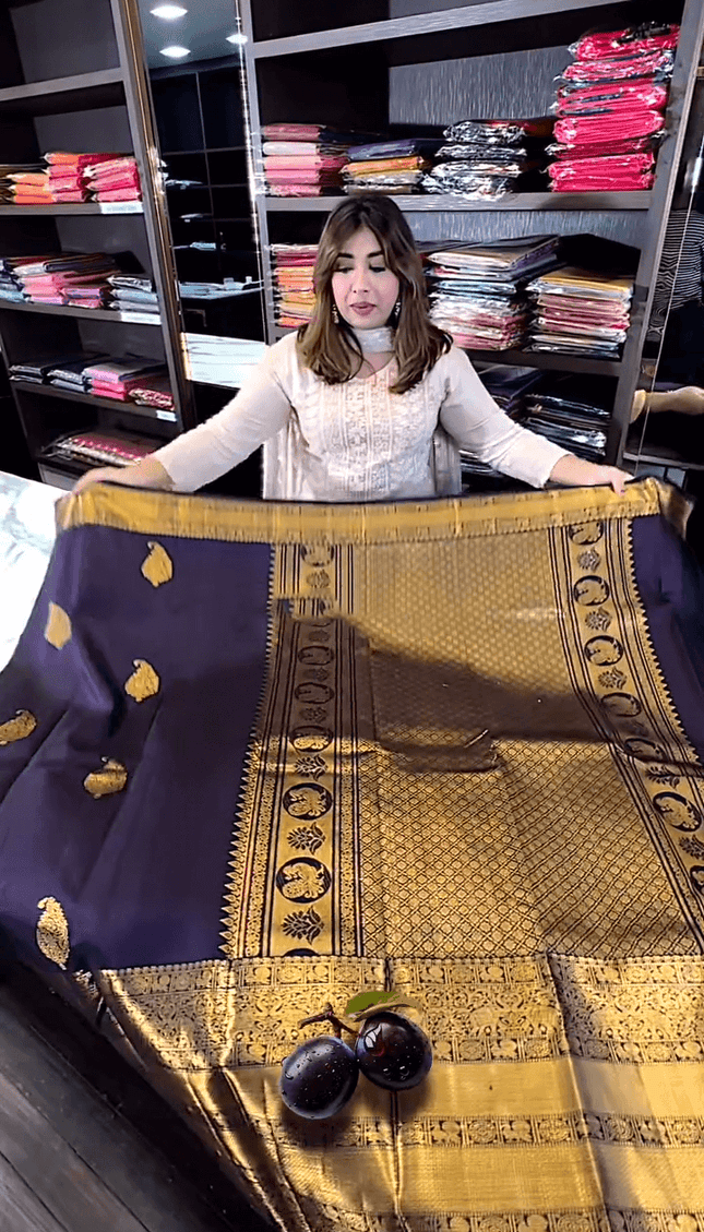Blissful Purple Soft Banarasi Silk Saree With Efflorescence Blouse Piece
