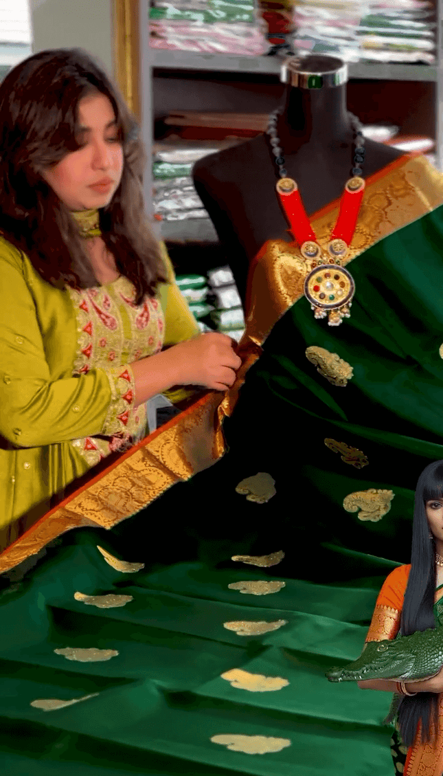 Impressive Dark Green Soft Banarasi Silk Saree With Lovely Blouse Piece