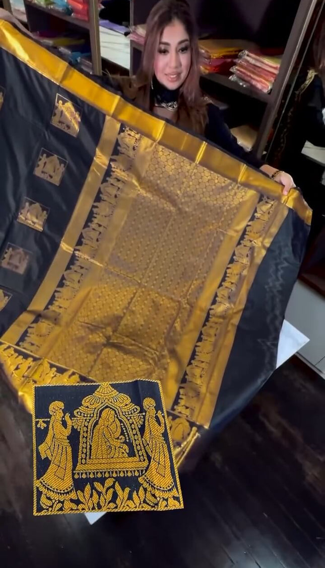 Sizzling Navy Blue Soft Banarasi Silk Saree With Petrichor Blouse Piece