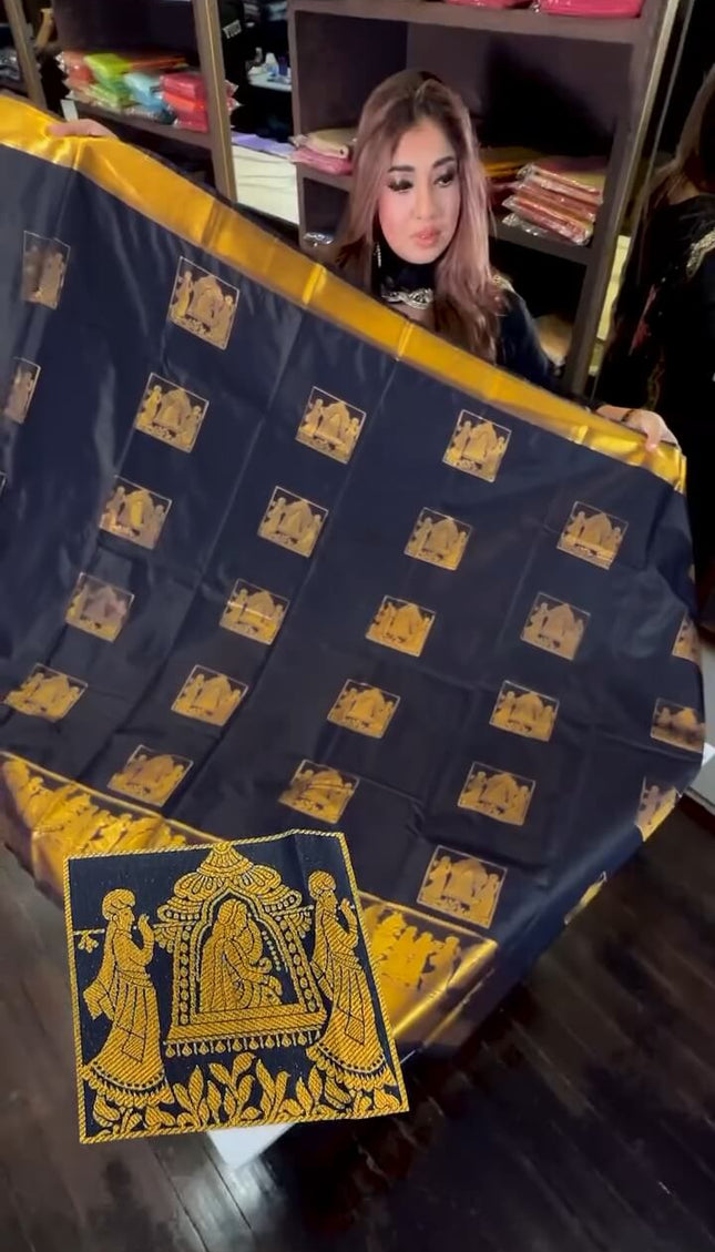 Sizzling Navy Blue Soft Banarasi Silk Saree With Petrichor Blouse Piece