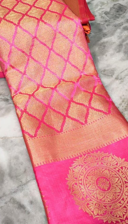 Apogee Pink Banarasi Silk Saree