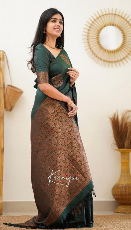 Kelly Green Banarasi Silk Saree