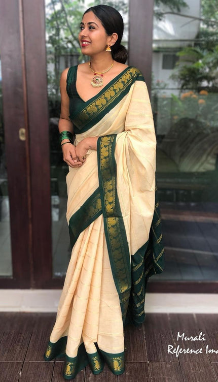 Valiba Beautiful Cream Banarasi Silk Saree