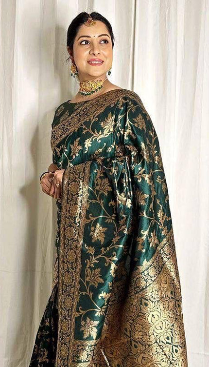 Fructuous Green Banarasi Silk Saree