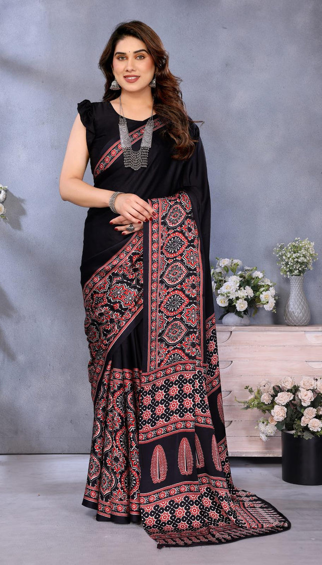 Black Bandhani Print Silk Saree with Patola Pallu