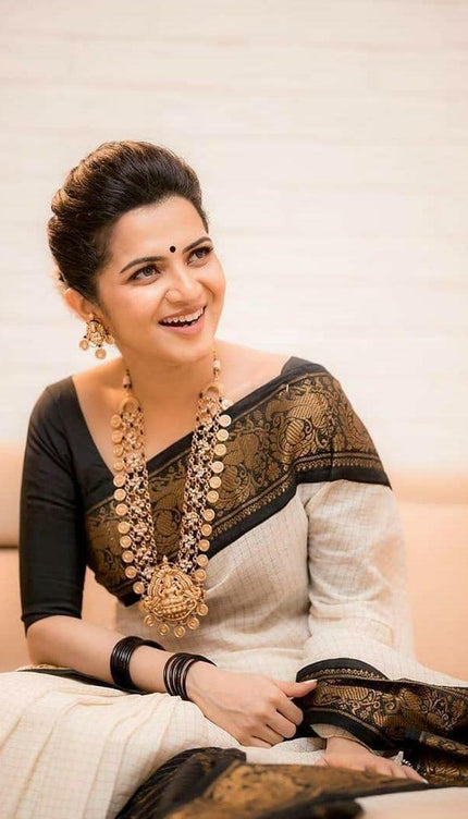 Richa White Banarasi Silk Saree with Black Zari Pallu