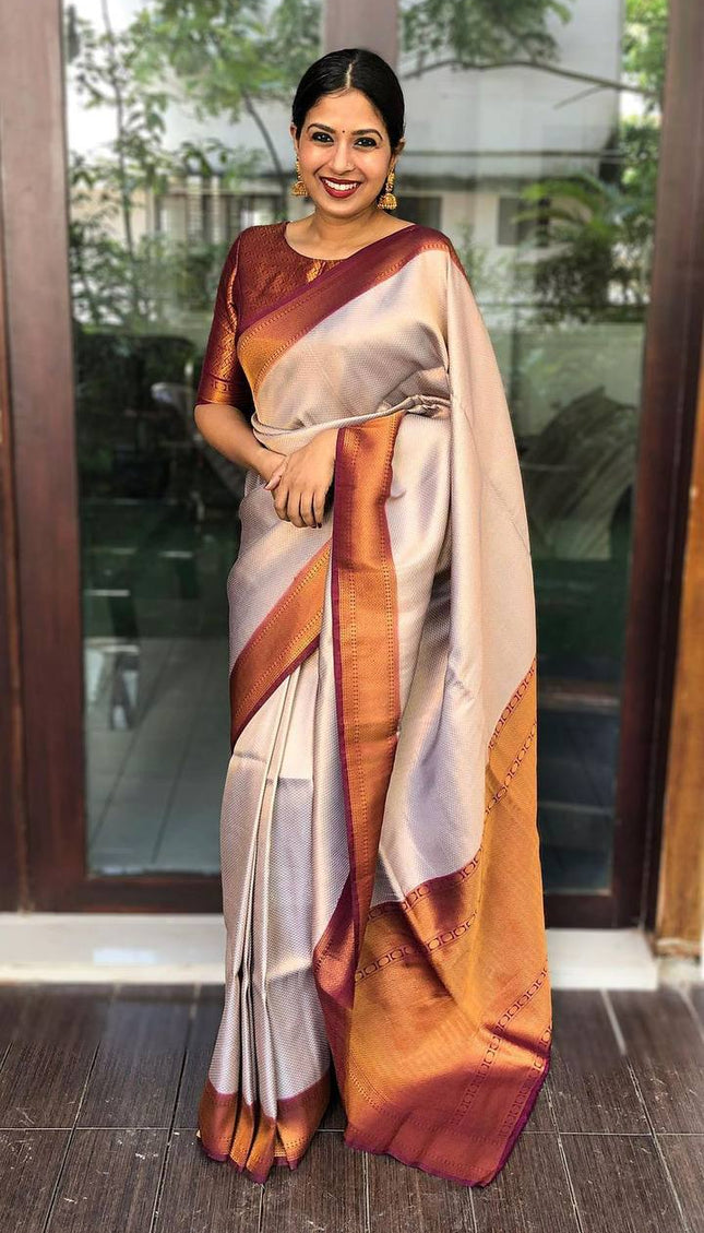 Cream And Red Trending Lichi Silk Saree For Wedding