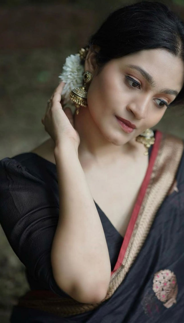 Surpassing Black Soft Silk Saree