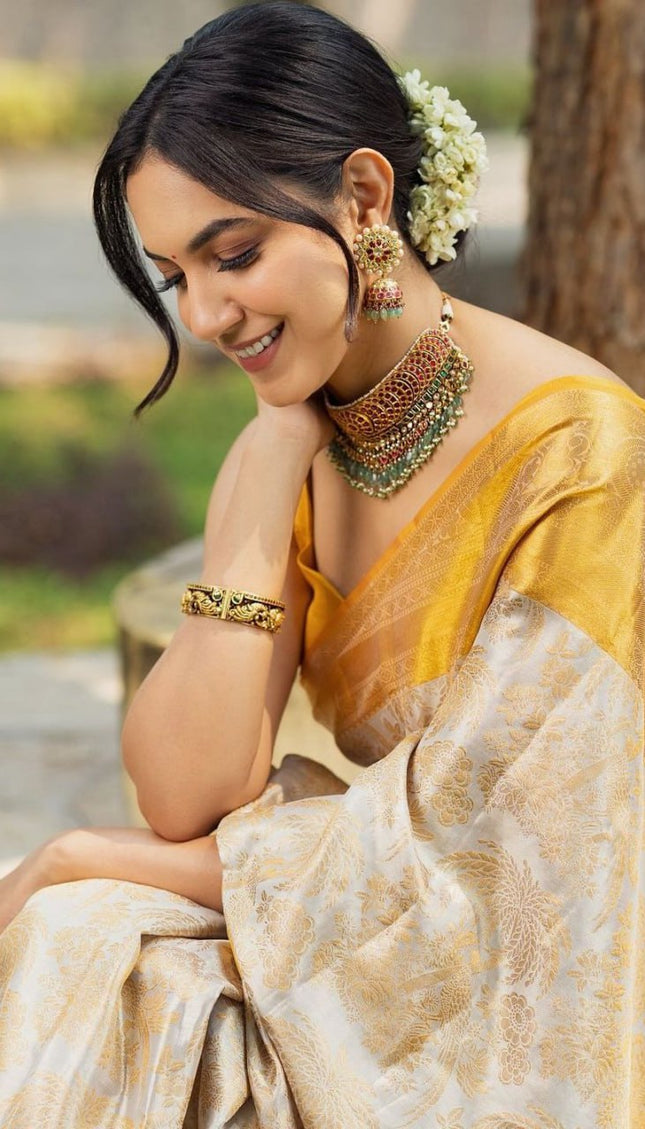 Imbrication Beige Soft Silk Saree