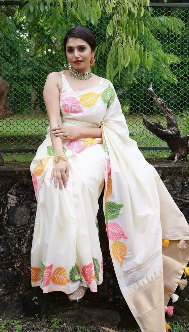 Sensational White Soft Silk Saree