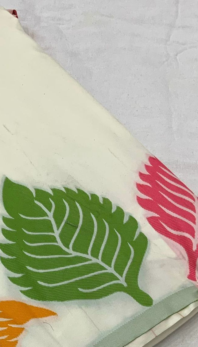 Sensational White Soft Silk Saree