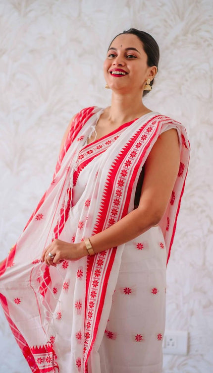 Lissome White Cotton Silk Saree