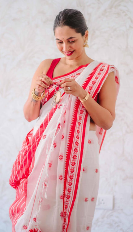 Lissome White Cotton Silk Saree