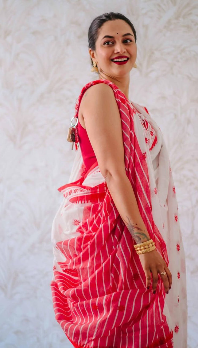 Lissome White Cotton Silk Saree