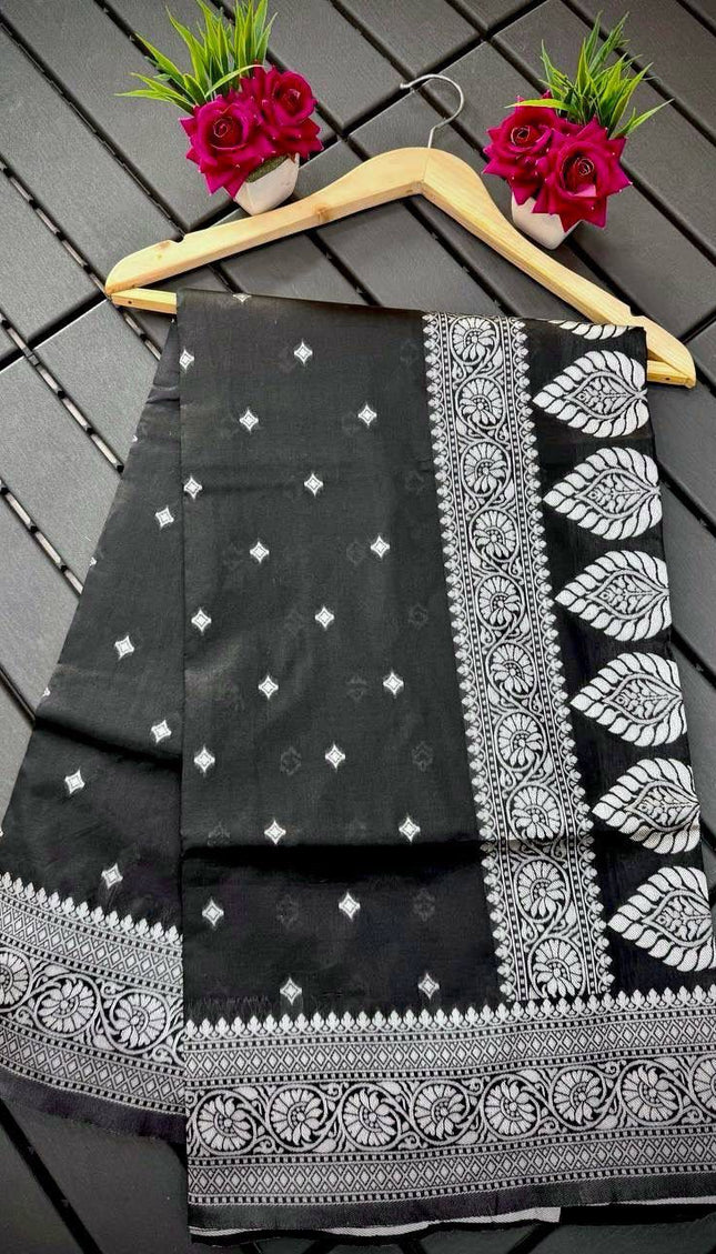 Fugacious Black Banarasi Silk Saree