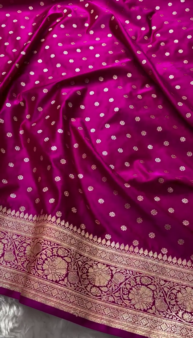 Magenta Majesty Banarasi Silk Saree – Woven with Golden Grace