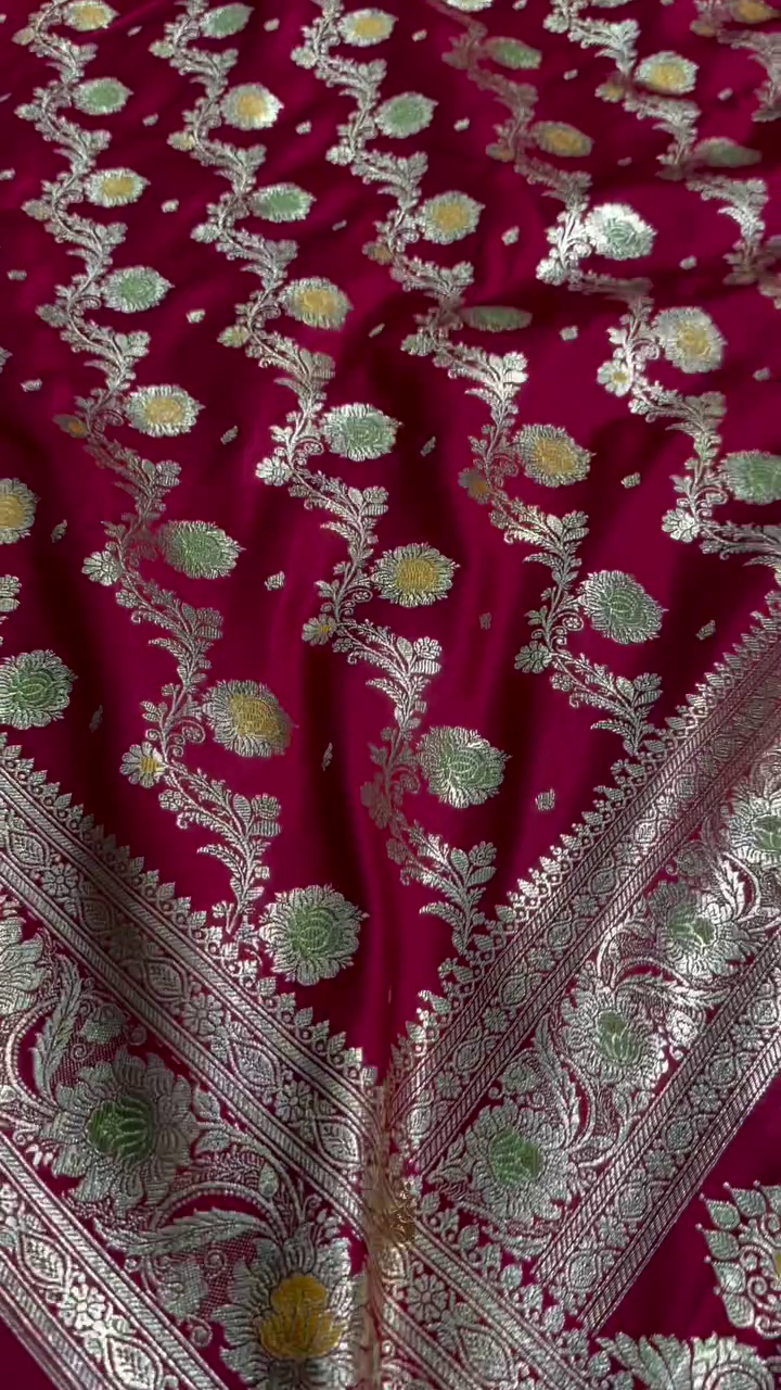 Rani Pink Banarasi Silk Saree with Dual-Tone Zari Floral Jaal