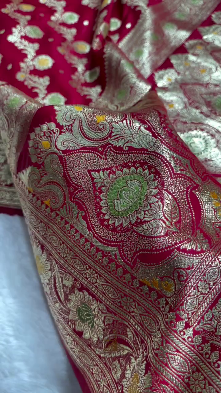 Rani Pink Banarasi Silk Saree with Dual-Tone Zari Floral Jaal