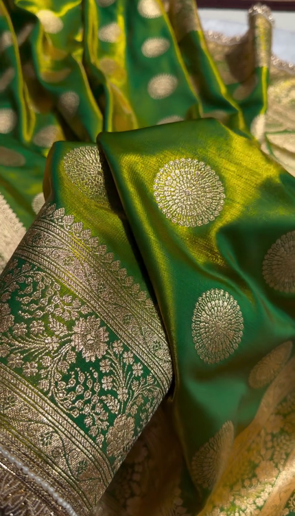 Royal Emerald Green Banarasi Silk Saree with Zari Buti & Designer Border